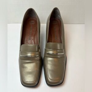 Vintage Naturalizer bronze gold leather square toe slip-on block heels size 8.5N